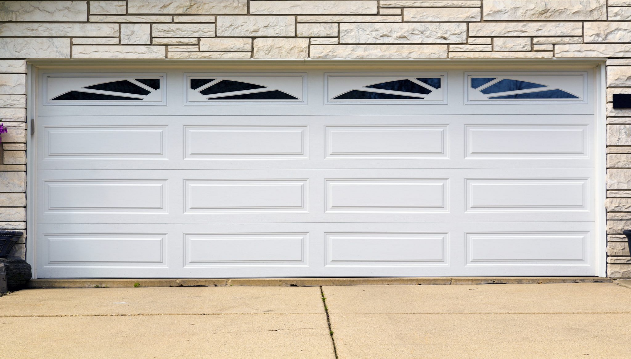 What Should You Look for When Investing in a Garage Door?