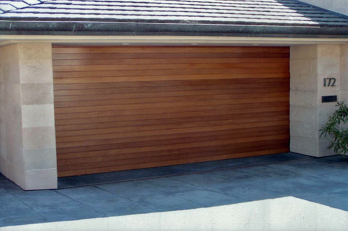 Planning to Install a Garage Door? Here’s What You Need to Know